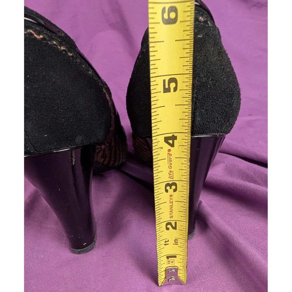 BC In The Winners Circle Black Vegan Suede Orange Woven 8.5M Bow Heels Autumn